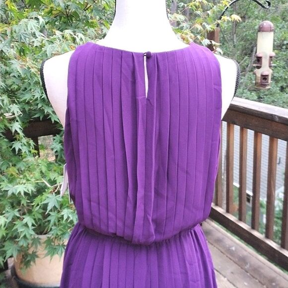 NWT Jessica Simpson Purple Pleated Dress - Picture 8 of 13